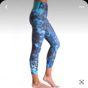 Oiselle size small Spandos